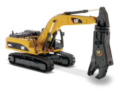 Cat 1:50 330D L Hydraulic Excavator with Shear Core Classic Edition