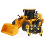 CAT 1:35 Scale Remote Controlled 950M Wheel Loader
